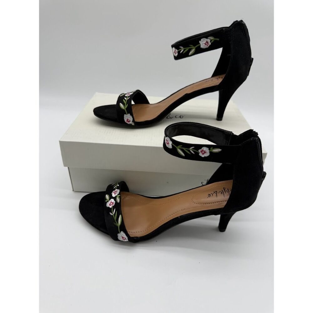 Style & Co Ankle Wrap Open Toe Embroidered floral straps